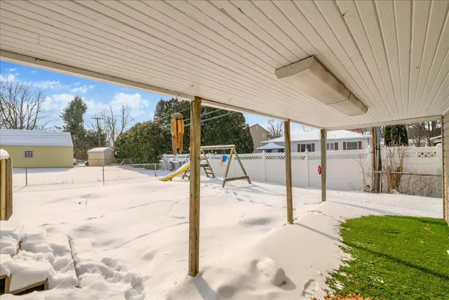 $239,000 | 1330 Minnesota Avenue, Marysville, MI 48040