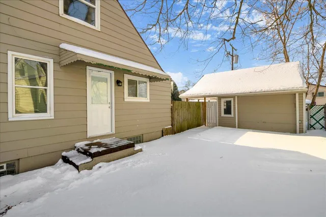 $239,000 | 1330 Minnesota Avenue, Marysville, MI 48040