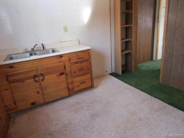 5049 West Carpenter Road Flint, MI 48504 - Photo 2 of 6 img2.1359411857.jpg
