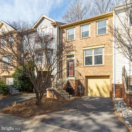 $2,700 | 704 Suffield Drive, Gaithersburg, MD 20878