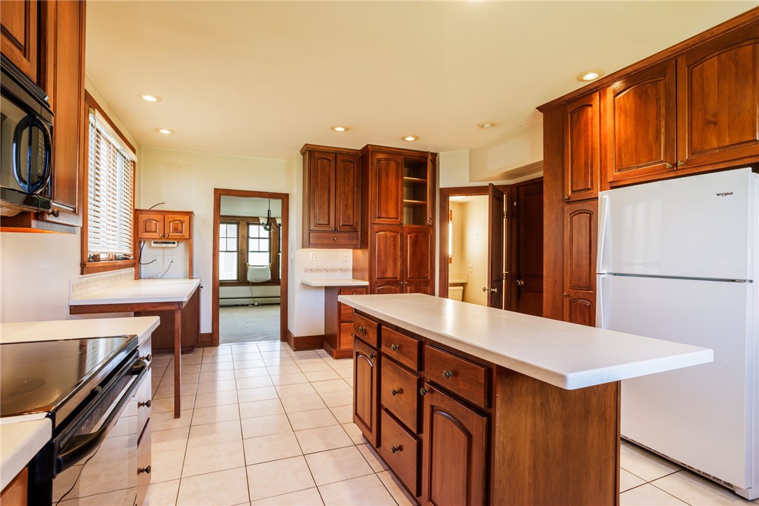 44 Oak Street Avon, NY 14414 - Photo 12 of 34