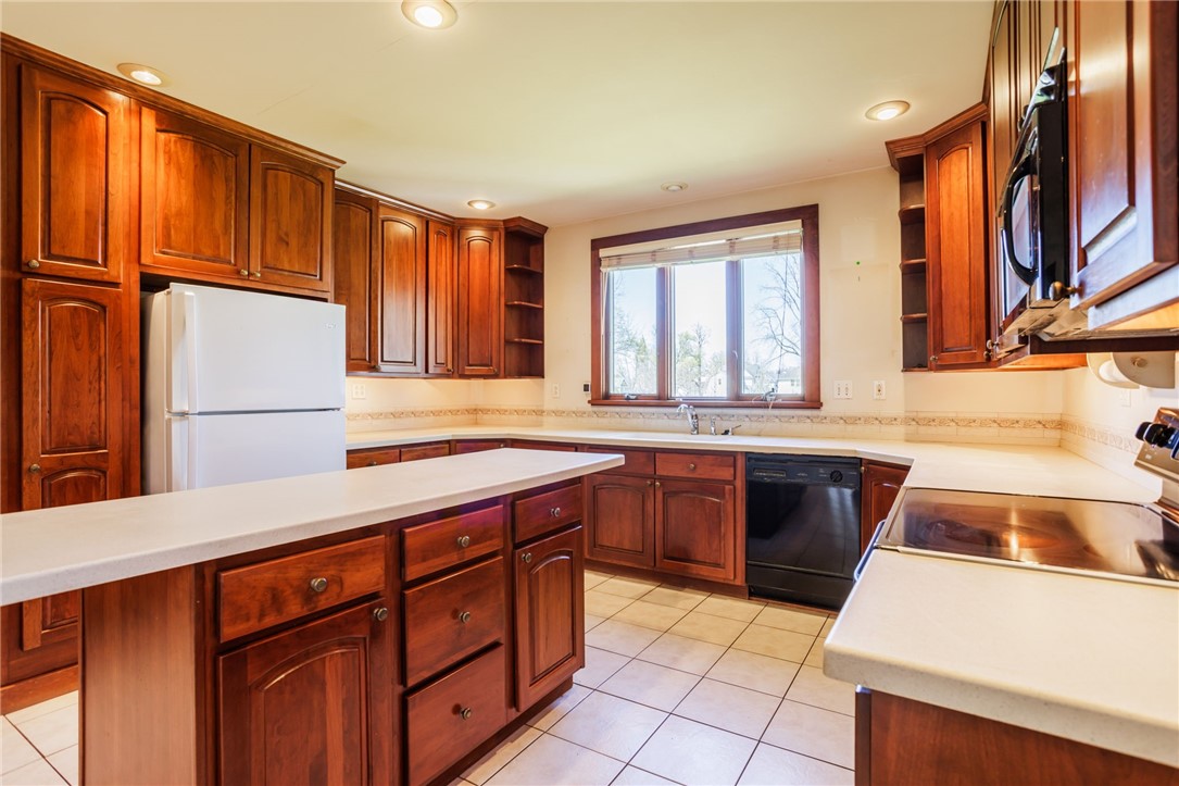 44 Oak Street Avon, NY 14414 - Photo 16 of 34