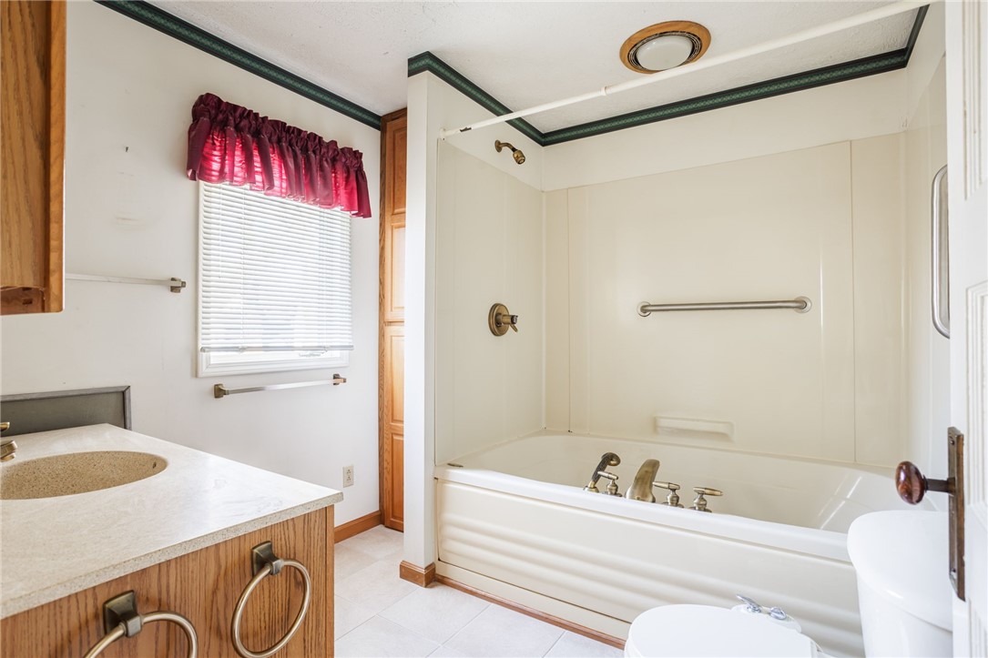 44 Oak Street Avon, NY 14414 - Photo 26 of 34