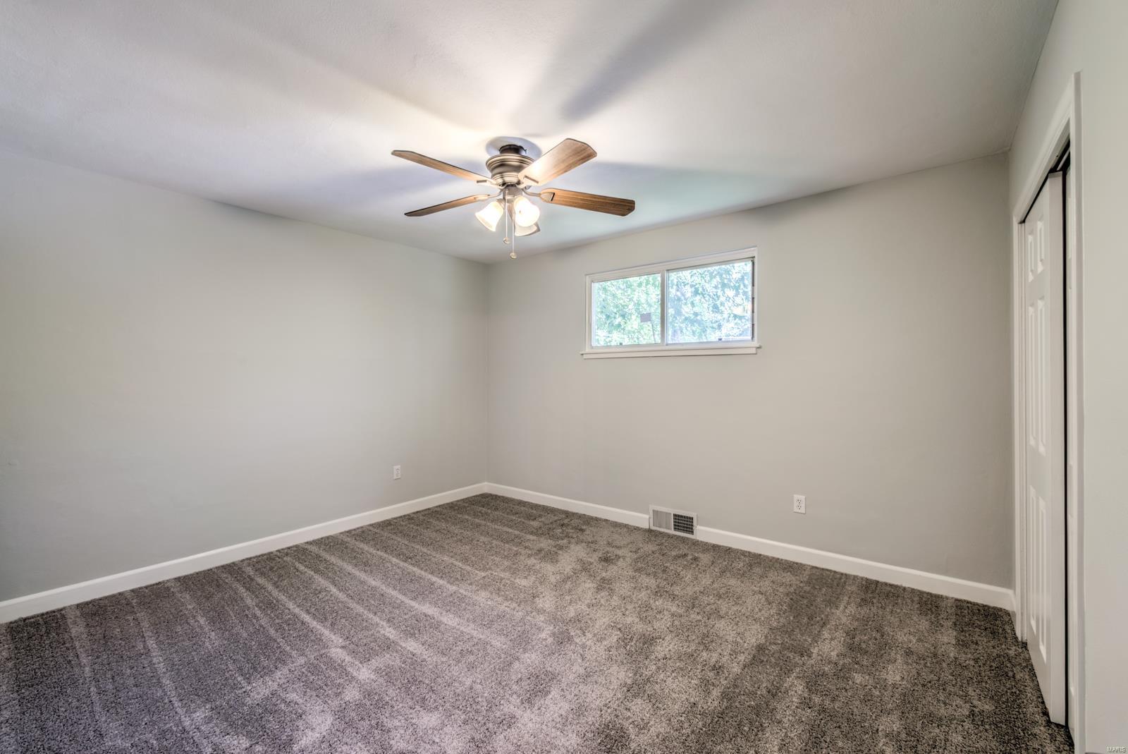 6274 Heintz Road St. Louis, MO 63129 - Photo 15 of 22