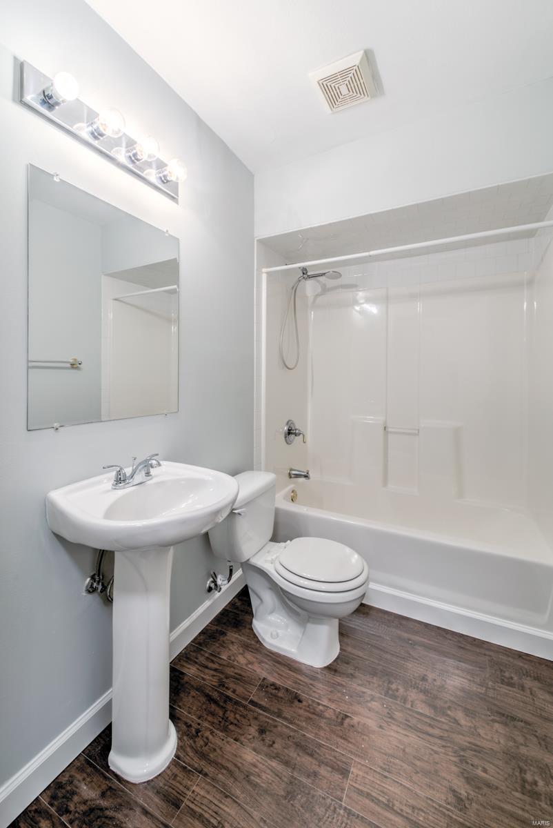 6274 Heintz Road St. Louis, MO 63129 - Photo 17 of 22