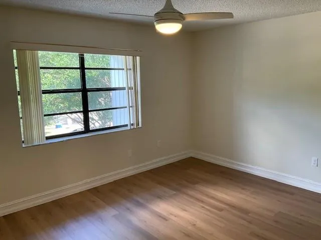 $2,650 | 2106 Northeast 44th Street, Lighthouse Point, FL 33064