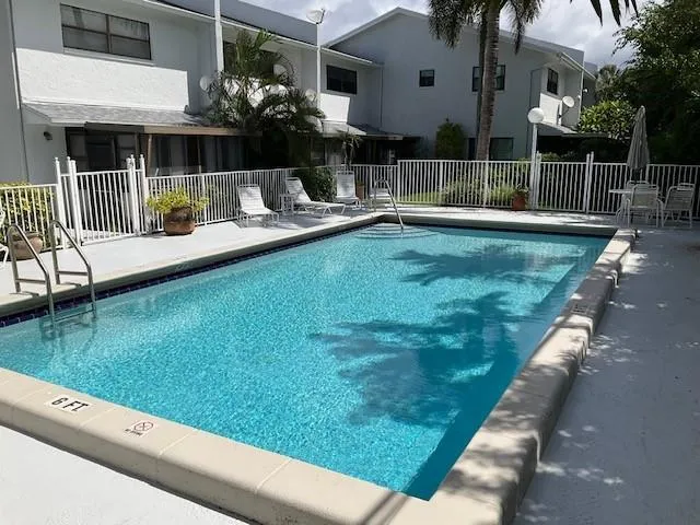$2,650 | 2106 Northeast 44th Street, Lighthouse Point, FL 33064
