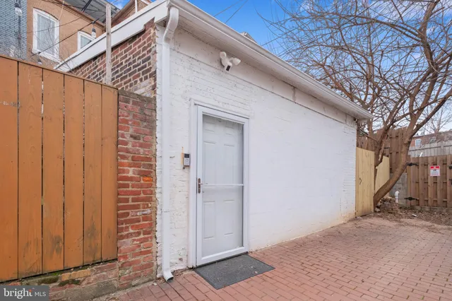 $1,450 | 65 New York Avenue Northwest, Unit C, Washington, DC 20001