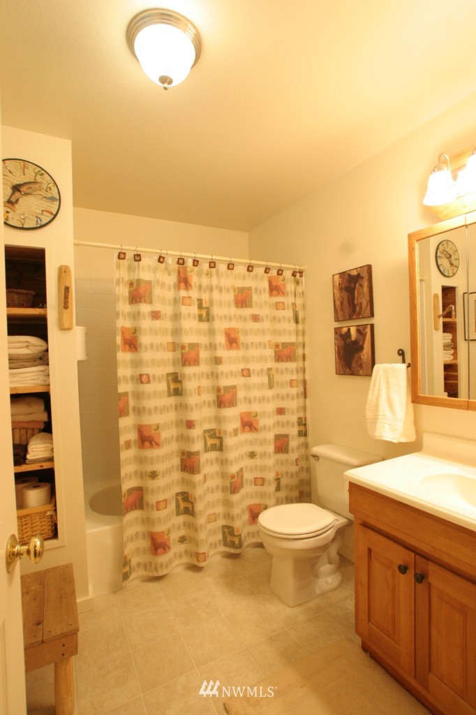 13804 Littlerock Road Southwest Rochester, WA 98579 - Photo 9 of 25