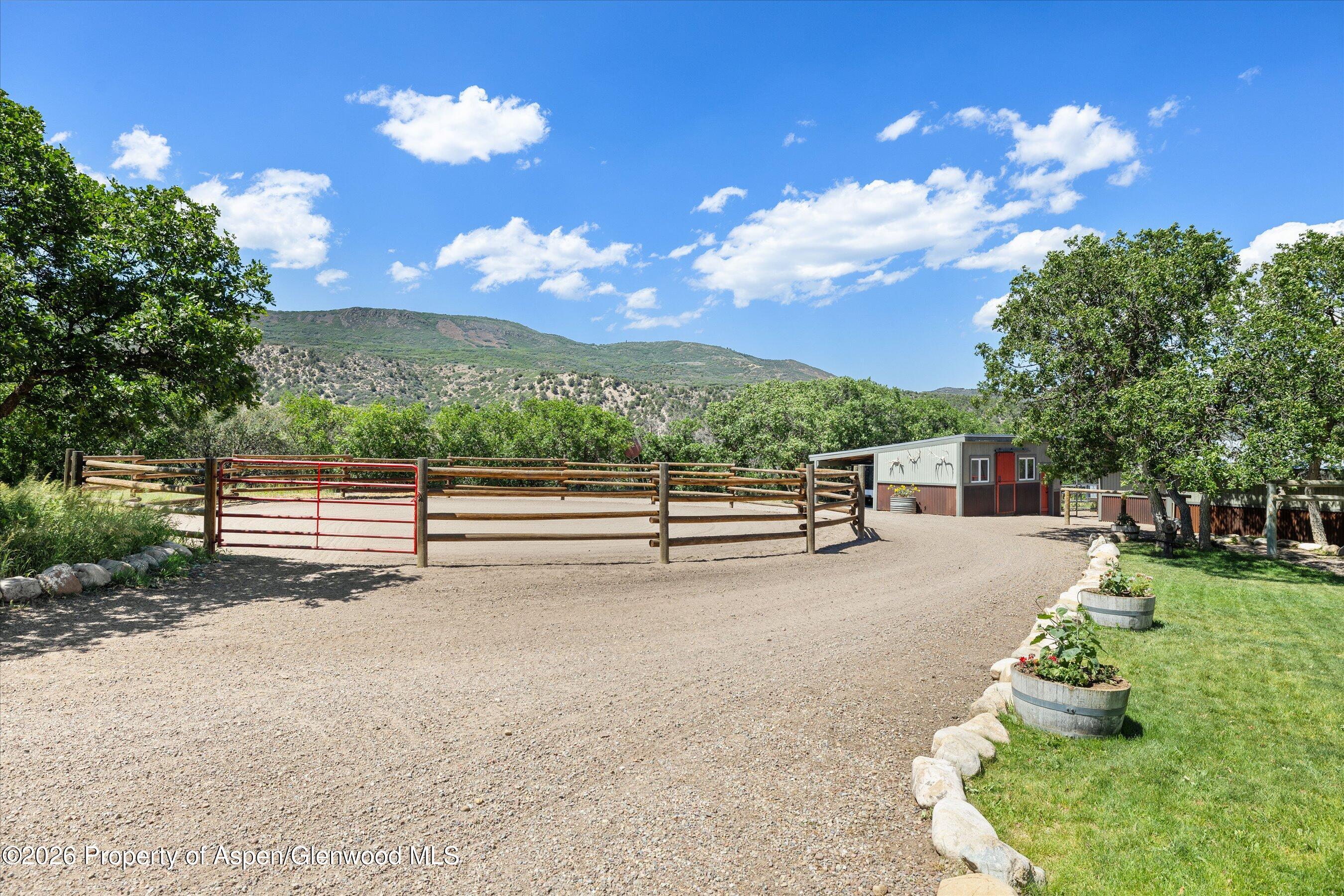 160 Spring Creek Road Basalt, CO 81621 - Photo 50 of 61 Corral