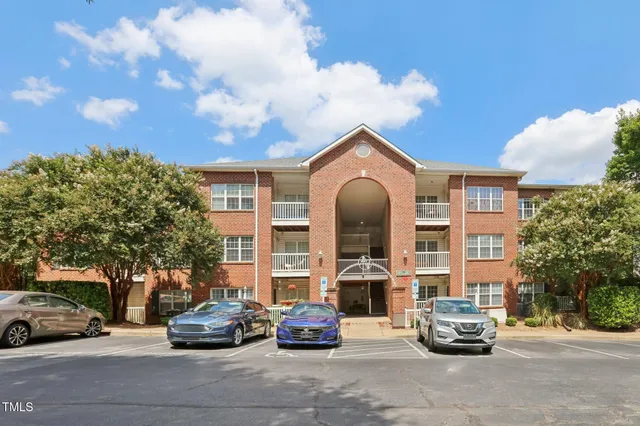 a car parked in front of a building