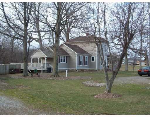 3082 East Possum Road Springfield, OH 45502 - Photo 2 of 14