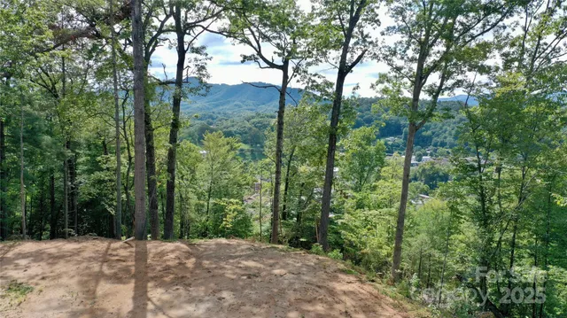 $239,000 | 81 Bacon Drive, Unit 2, Bryson City, NC 28713