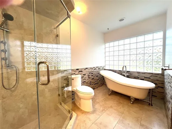 $5,995 | 2715 Montague Court East, Clearwater, FL 33761