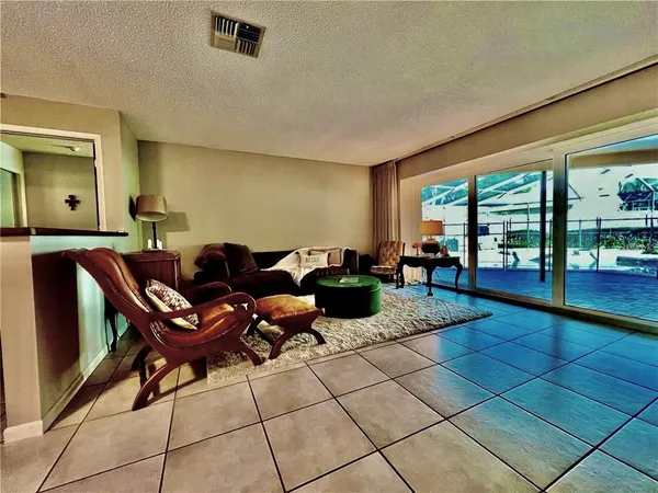 $5,995 | 2715 Montague Court East, Clearwater, FL 33761
