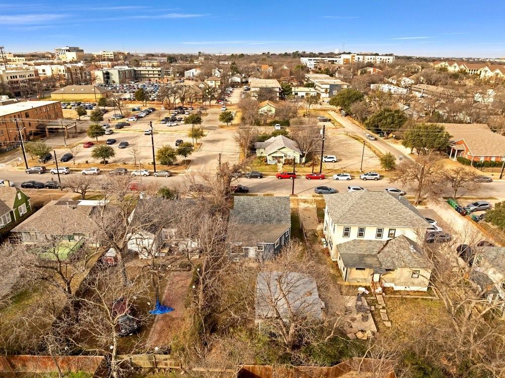 314 Fulton Street Denton, TX 76201 - Photo 25 of 29 an aerial view of residential houses with city view