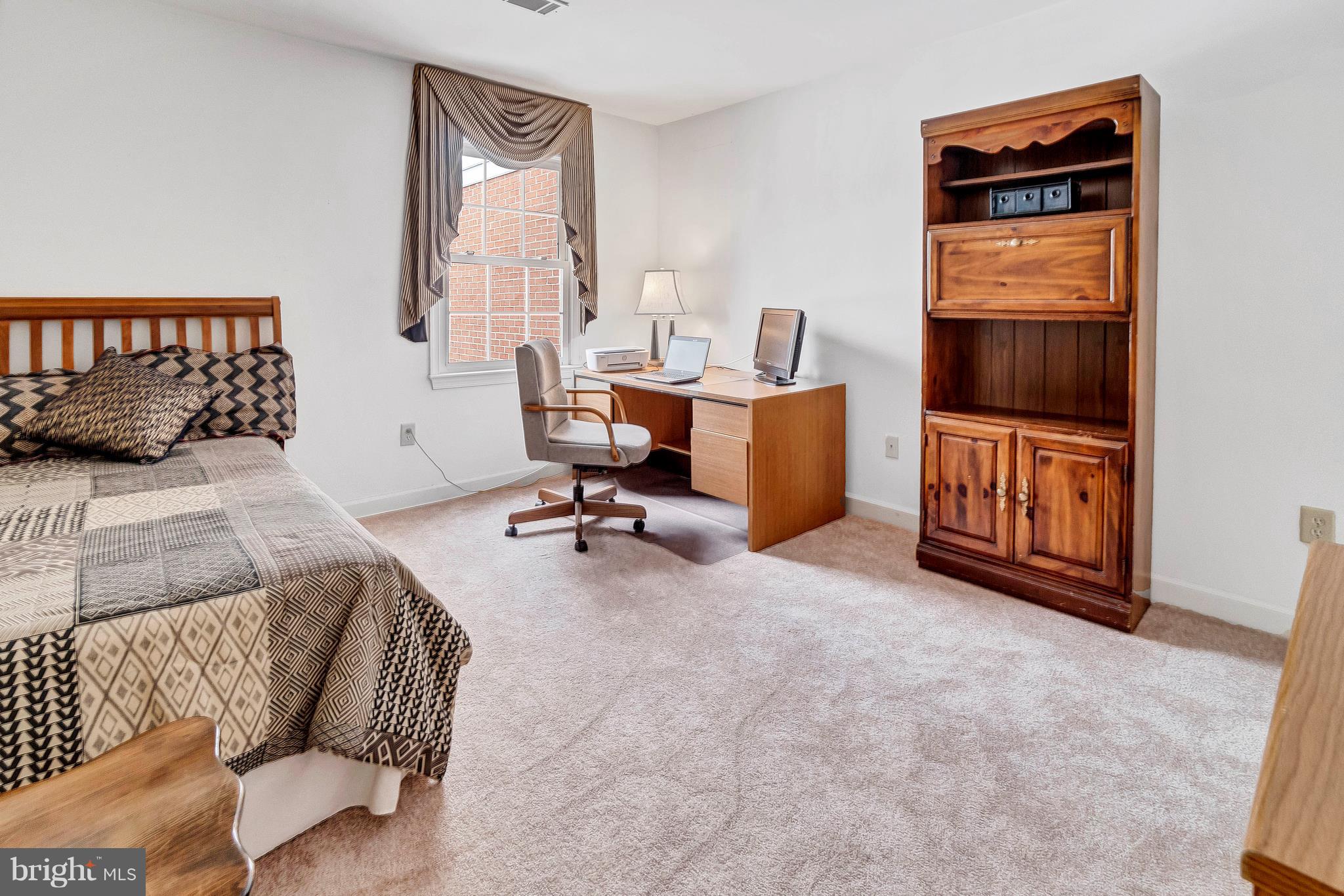 11816 Bishops Content Road Bowie, MD 20721 - Photo 38 of 51 Gallery Image 38