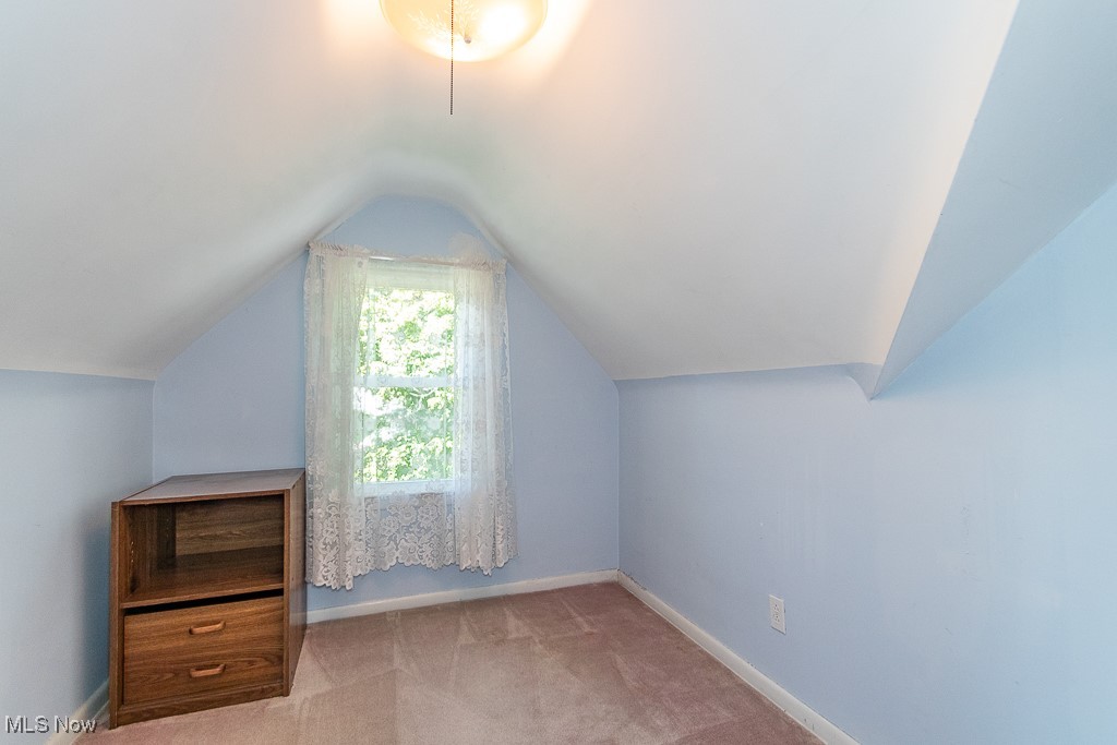 1147 Belrose Road Cleveland, OH 44124 - Photo 18 of 27 Gallery Image 18