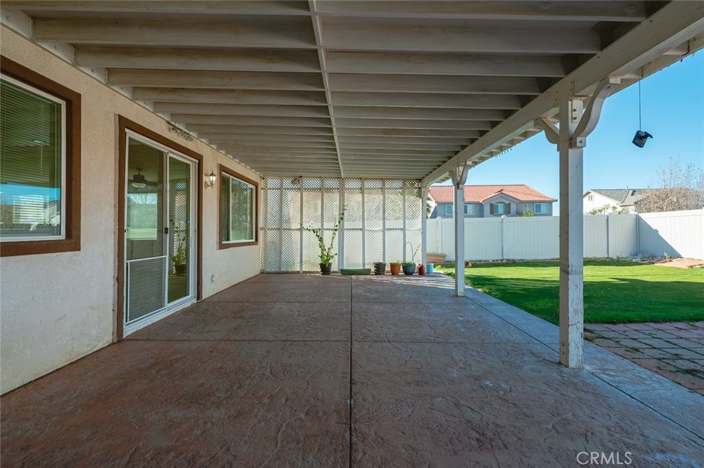 6323 Scalea Court Palmdale, CA 93552 - Photo 5 of 58