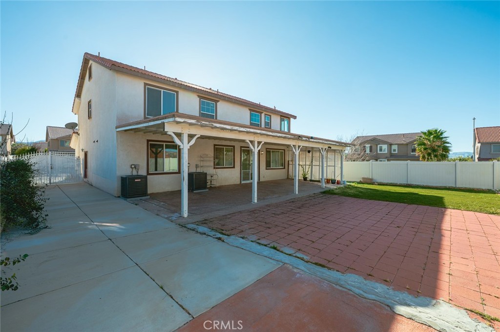 6323 Scalea Court Palmdale, CA 93552 - Photo 6 of 58