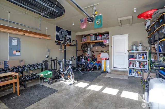 $599,000 | 8129 152nd St Court East, Puyallup, WA 98375