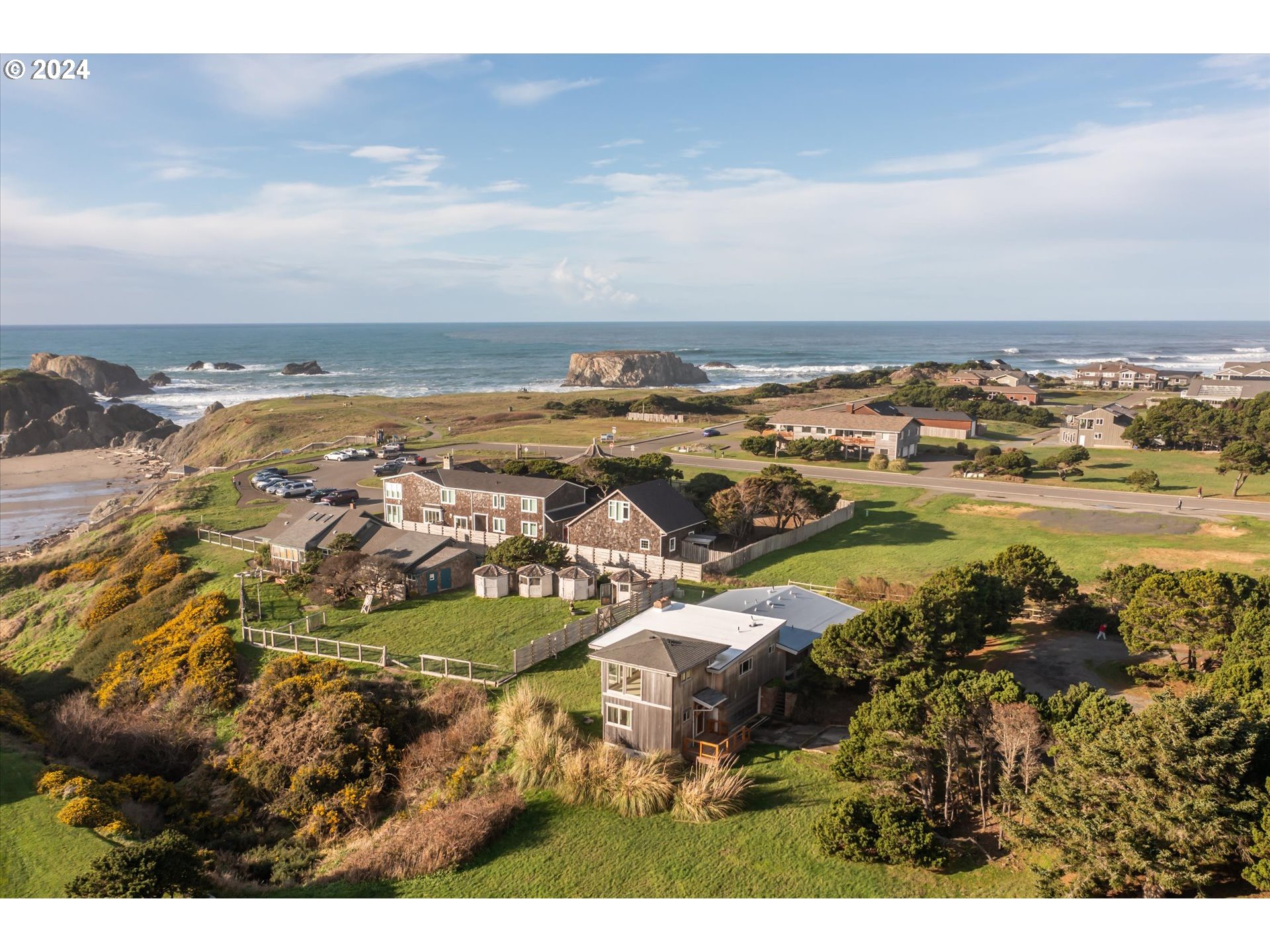 1190 Beach Loop Road Bandon, OR 97411 - Photo 2 of 39