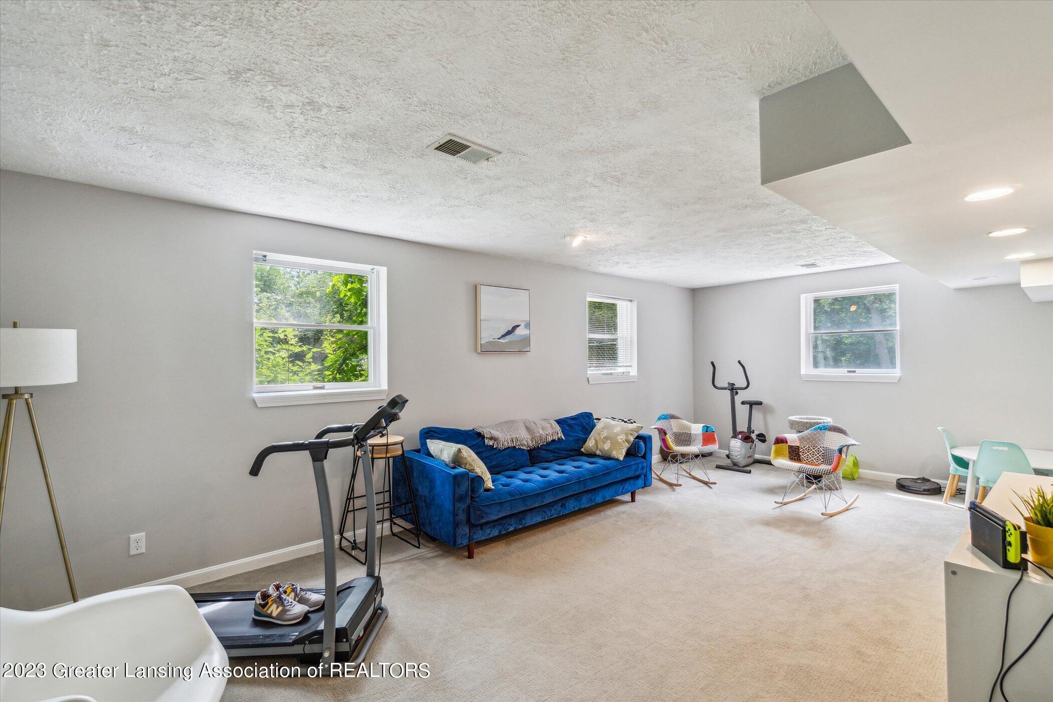 365 Shoesmith Road Haslett, MI 48840 - Photo 24 of 36 24-365-Shoesmith-Rd-Haslett-MI-48840-Win