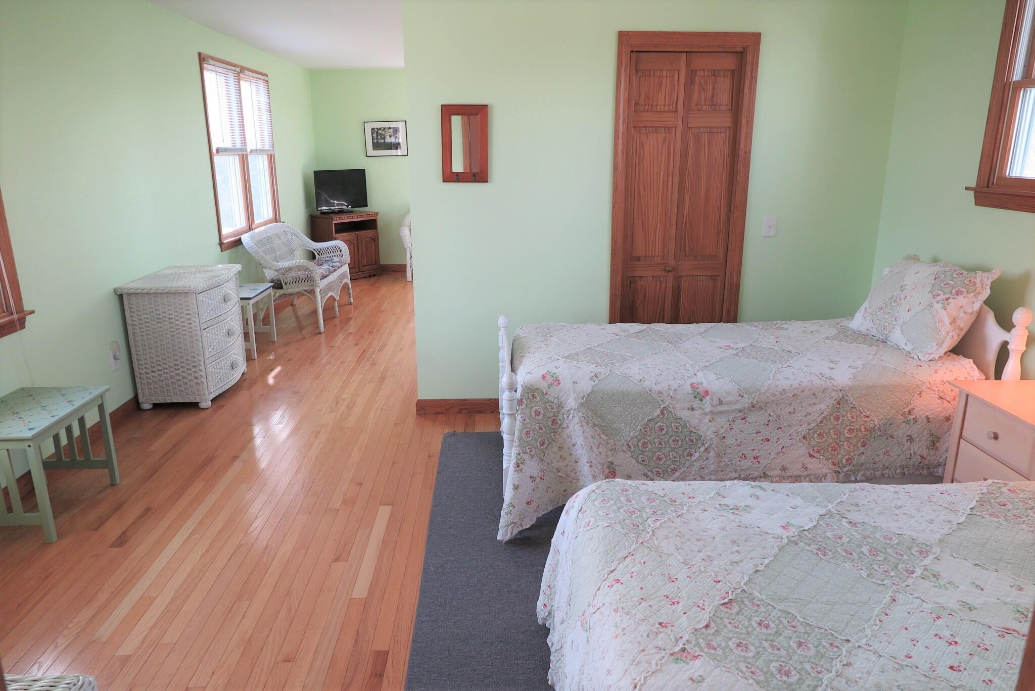 128 Lower County Road West Dennis, MA 02670 - Photo 50 of 88 IMG_3031