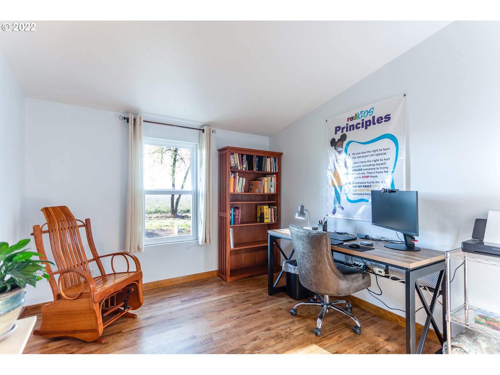 28244 Ferguson Road Junction City, OR 97448 - Photo 11 of 32