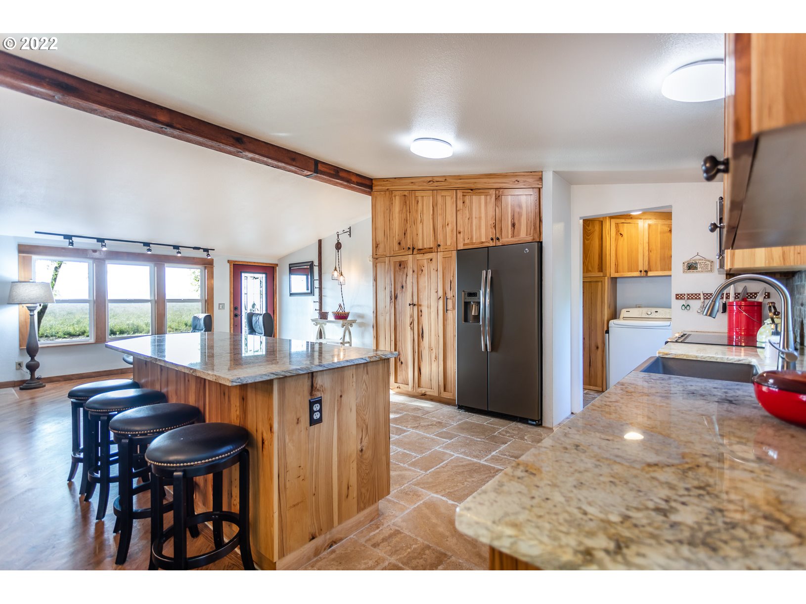 28244 Ferguson Road Junction City, OR 97448 - Photo 5 of 32