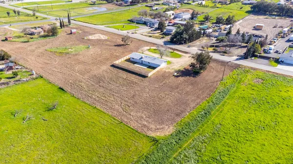 $750,000 | 34937 Avenue 13 1/2, Madera, CA 93636