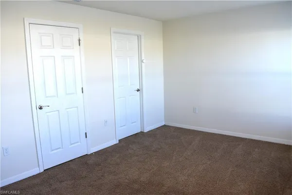 $2,400 | 15062 Wildflower Circle, Naples, FL 34119