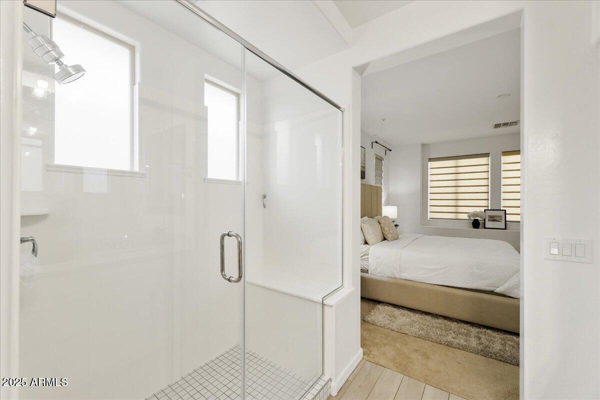 3890 East Dublin Street Gilbert, AZ 85295 - Photo 14 of 26 18-Primary Bathroom