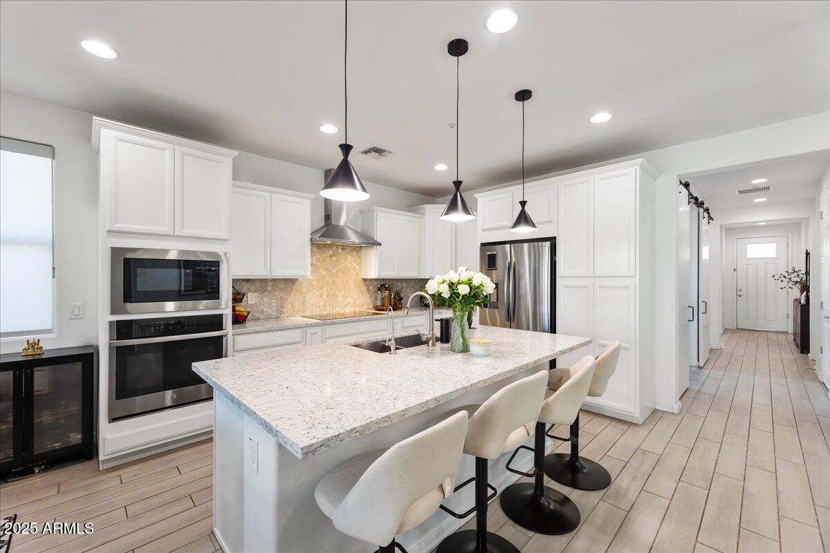 3890 East Dublin Street Gilbert, AZ 85295 - Photo 3 of 26 09-Kitchen