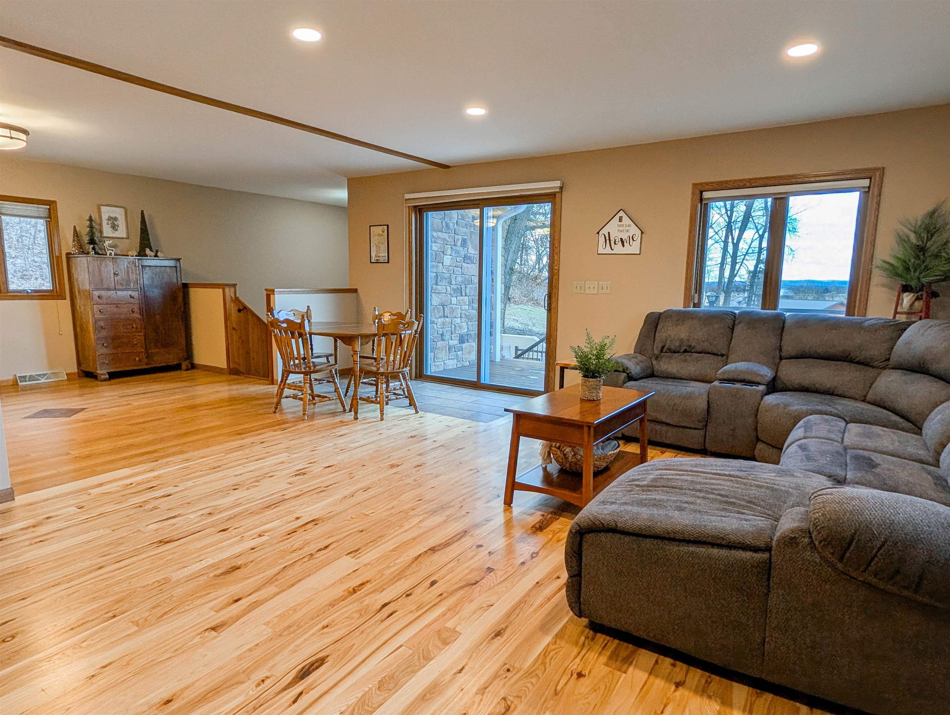 S11798 County Rd G Spring Green, WI 53588 - Photo 17 of 35