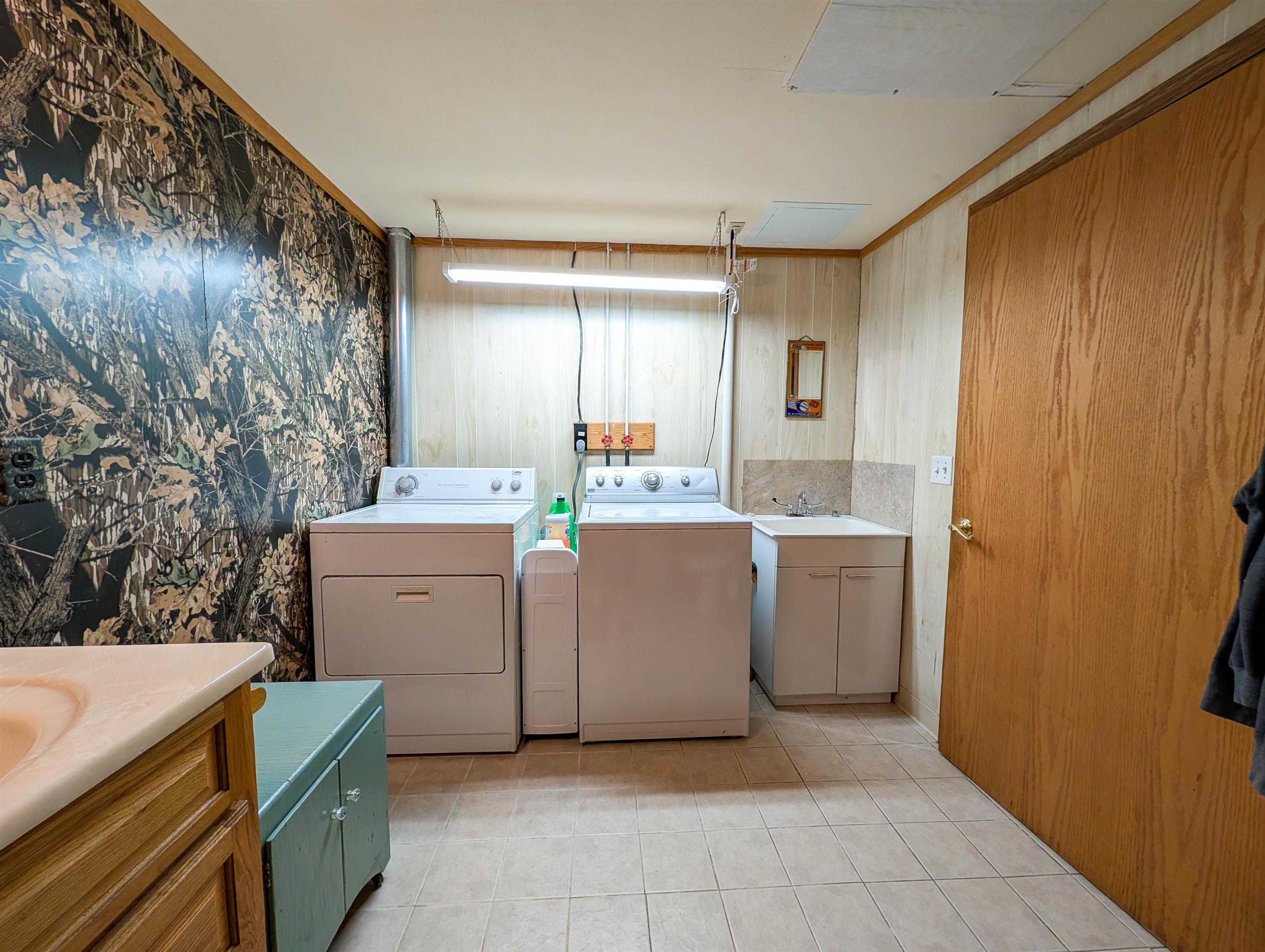 S11798 County Rd G Spring Green, WI 53588 - Photo 26 of 35