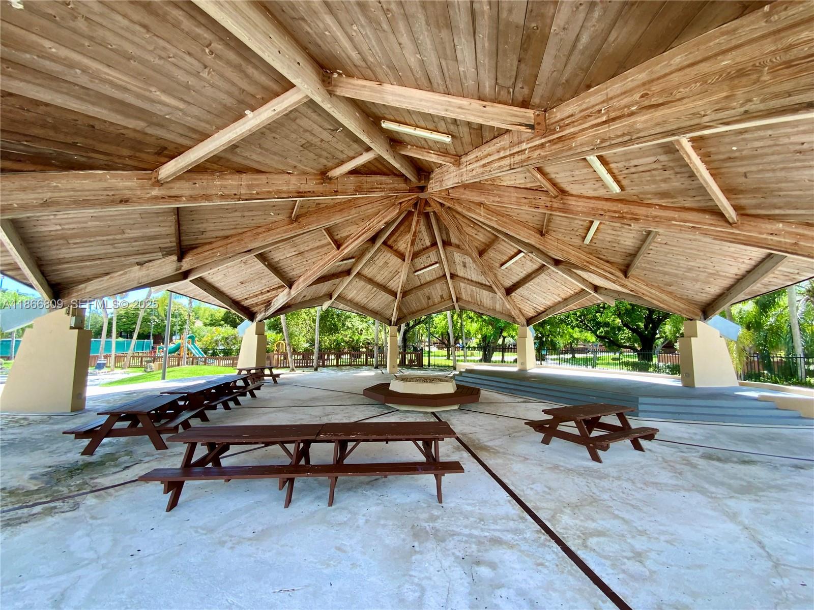 7024 Southwest 114th Place, Unit A52 Miami, FL 33173 - Photo 35 of 41 a view of outdoor space with lounge chair