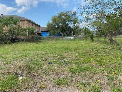 $19,000 | 2013 North Miro Street, New Orleans, LA 70119