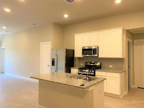 $2,000 | 21603 Sage Landing Lane, Katy, TX 77449