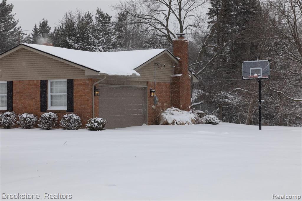2751 Hillendale Drive Rochester Hills, MI 48309 - Photo 4 of 33