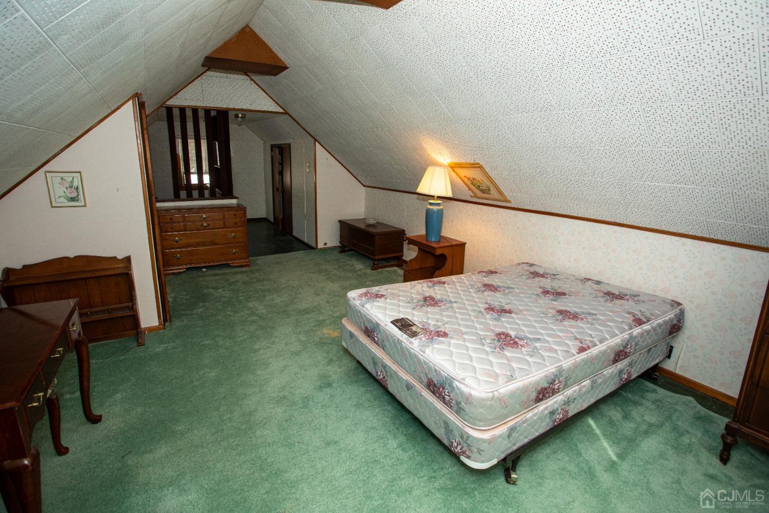 9 Becker Drive Sayreville, NJ 08859 - Photo 25 of 39 a view of staircase with open kitchen