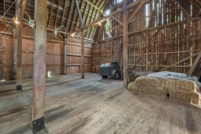 $1,775,000 | 794 Emerald Drive, Erin, WI 53027