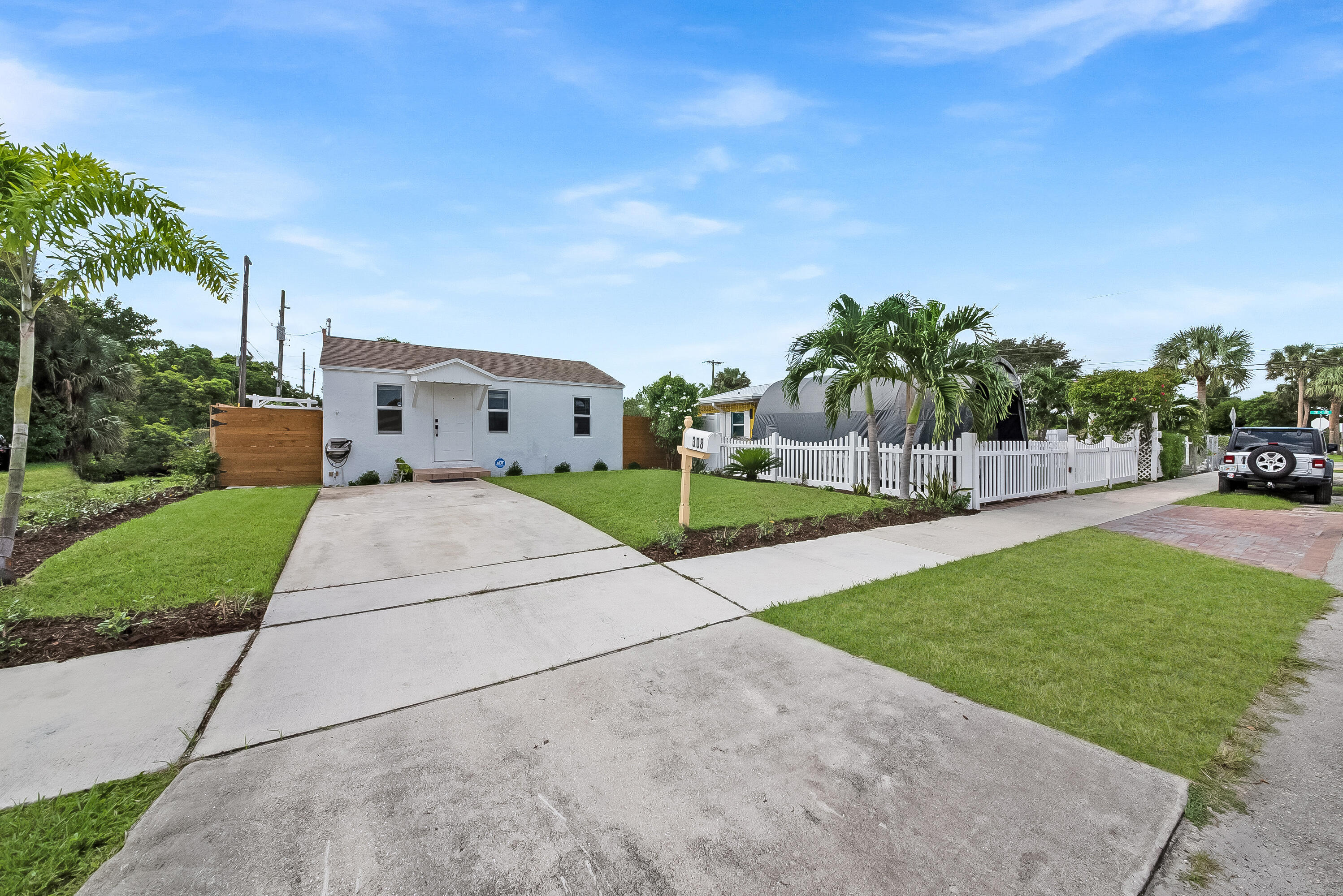 308 Southwest 1st Street Delray Beach, FL 33444 - Photo 24 of 26 a view of house with outdoor space and street view