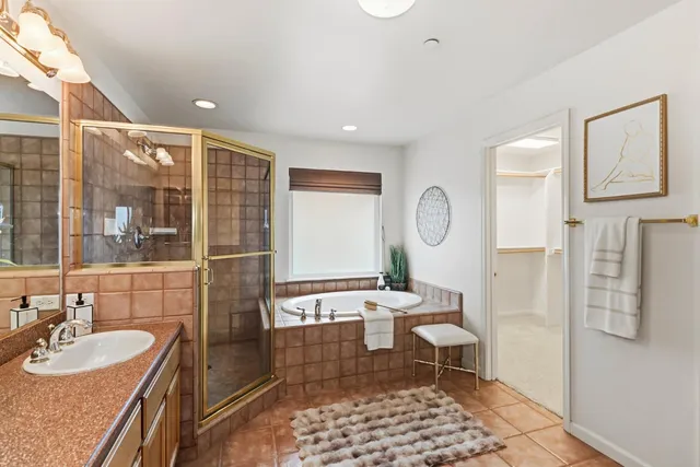 $819,000 | 5540 Tierra Gardens Lane, Carmichael, CA 95608