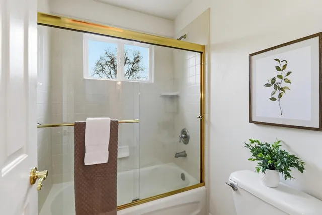 $819,000 | 5540 Tierra Gardens Lane, Carmichael, CA 95608