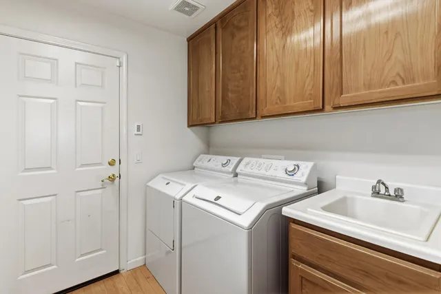 $819,000 | 5540 Tierra Gardens Lane, Carmichael, CA 95608