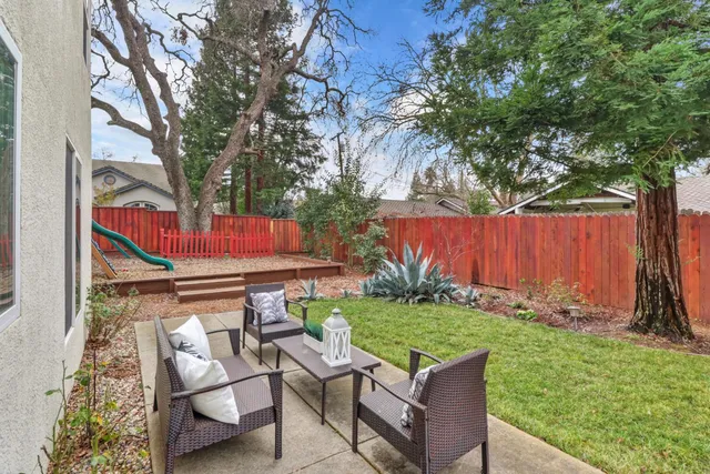 $819,000 | 5540 Tierra Gardens Lane, Carmichael, CA 95608