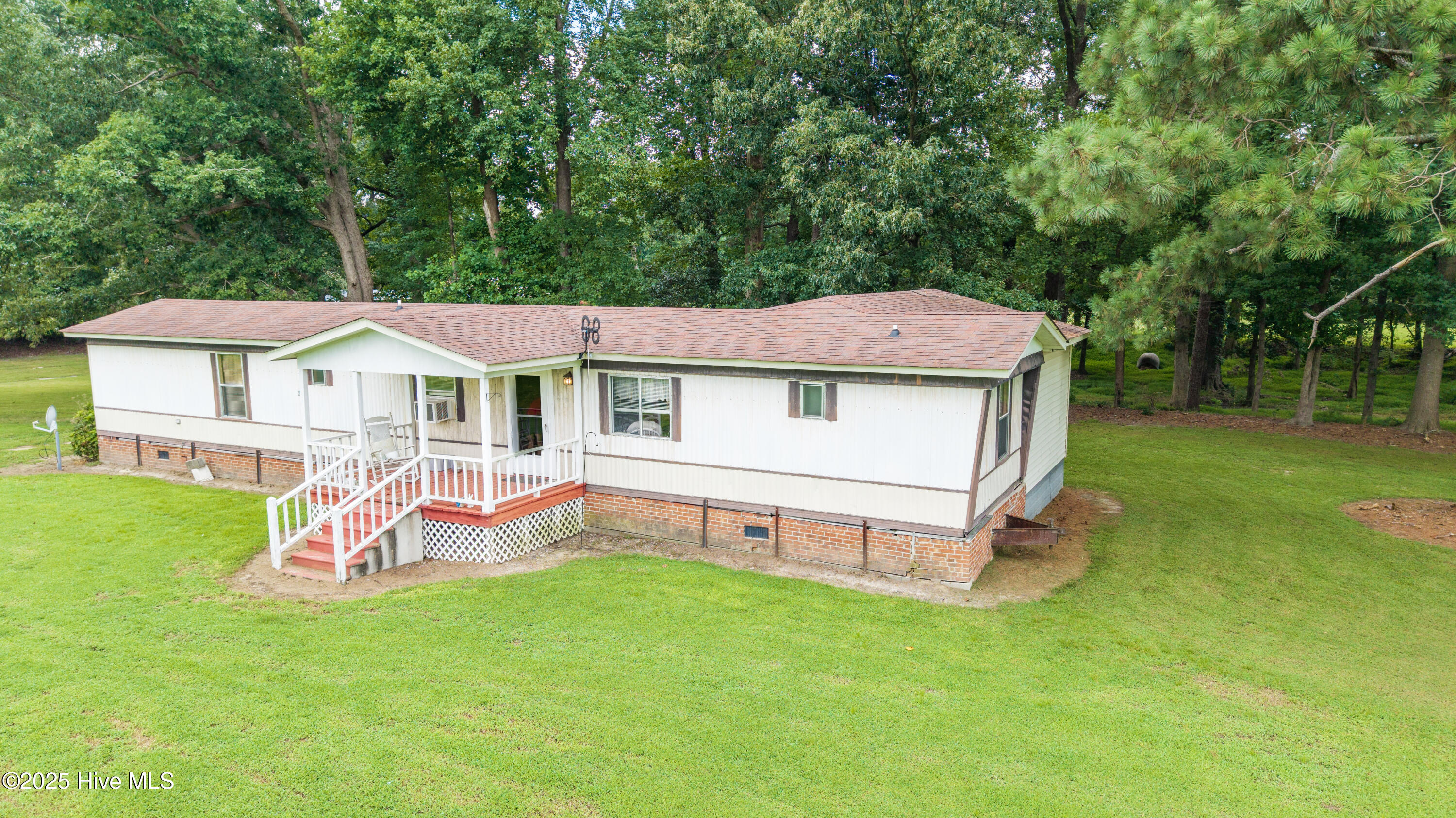 1070 Gregory Fork Road Richlands, NC 28574 - Photo 14 of 24 104-DJI_20250810003619_0060_D-HDR