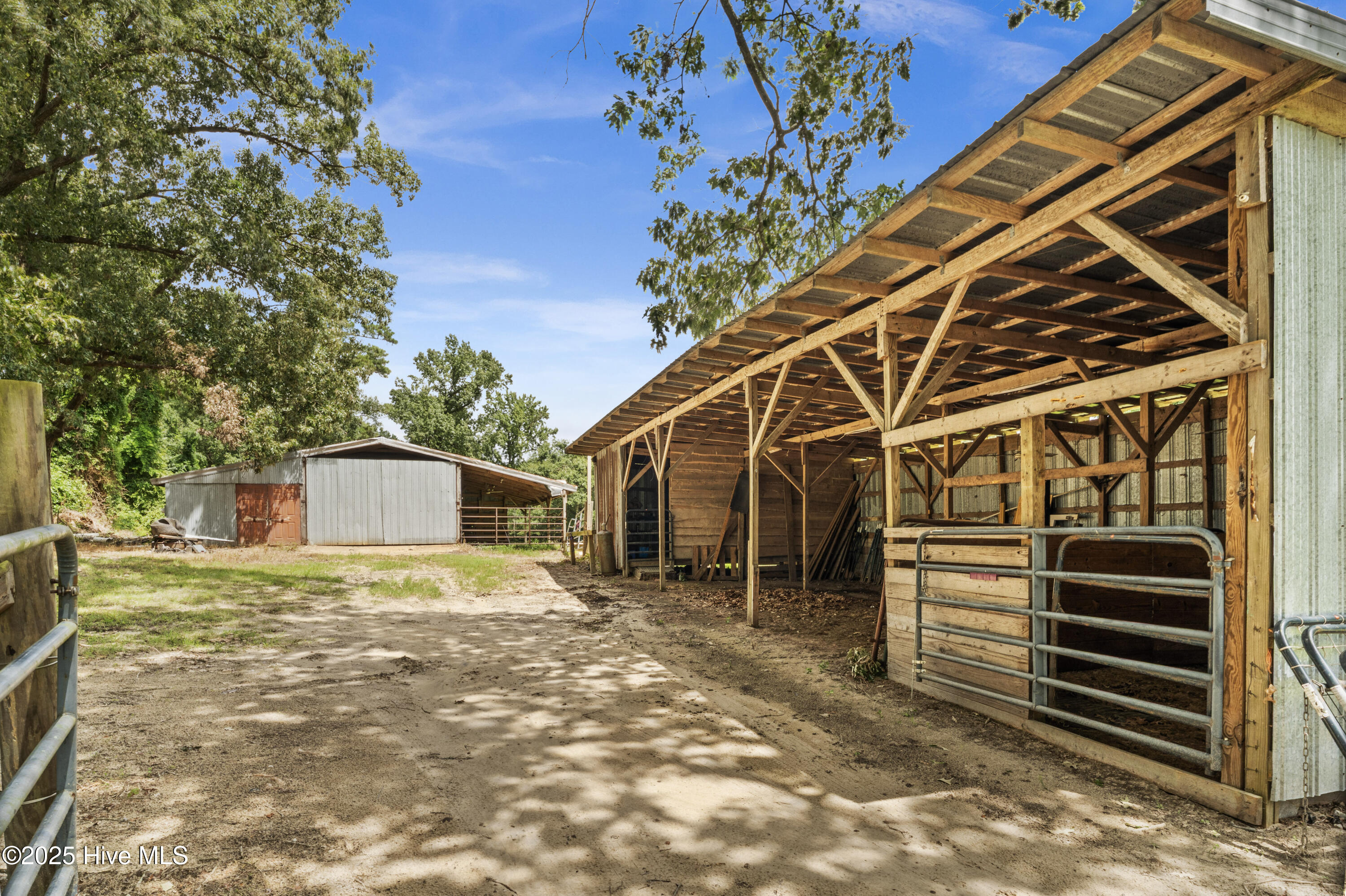 1070 Gregory Fork Road Richlands, NC 28574 - Photo 23 of 24 14-DSC08148