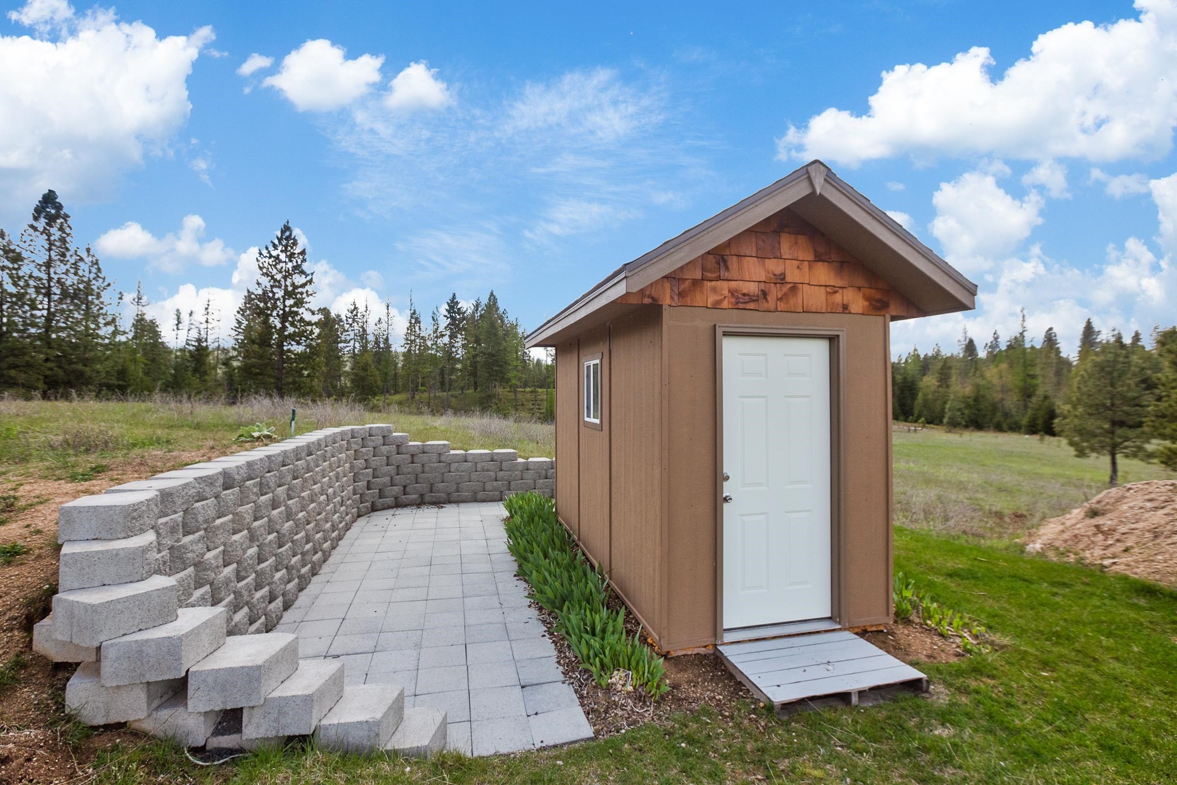 14919 East Laurel Road Elk, WA 99009 - Photo 29 of 30